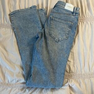 Express skyscraper mid rise ripped jeans